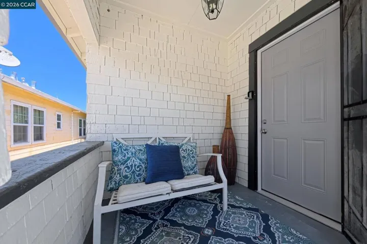 226 W 9th St, Pittsburg, California 94565