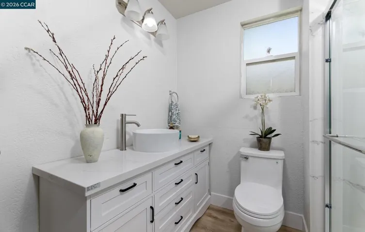 226 W 9th St, Pittsburg, California 94565