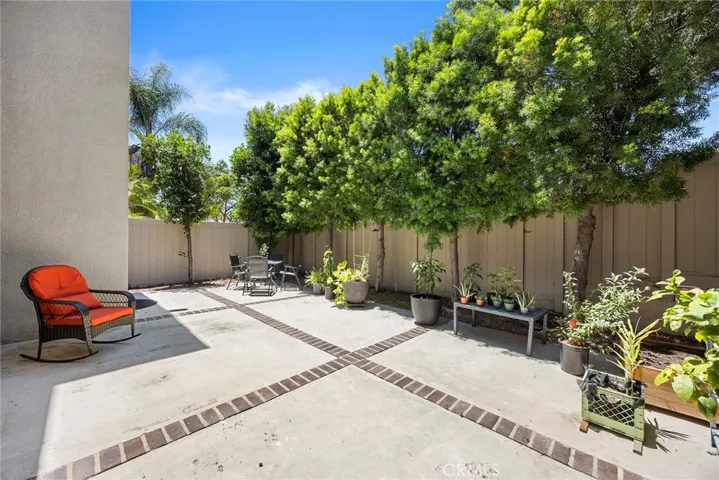 3423 E White Chapel Court E, Orange, California 92869