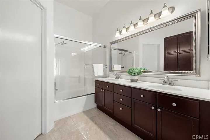 3423 E White Chapel Court E, Orange, California 92869