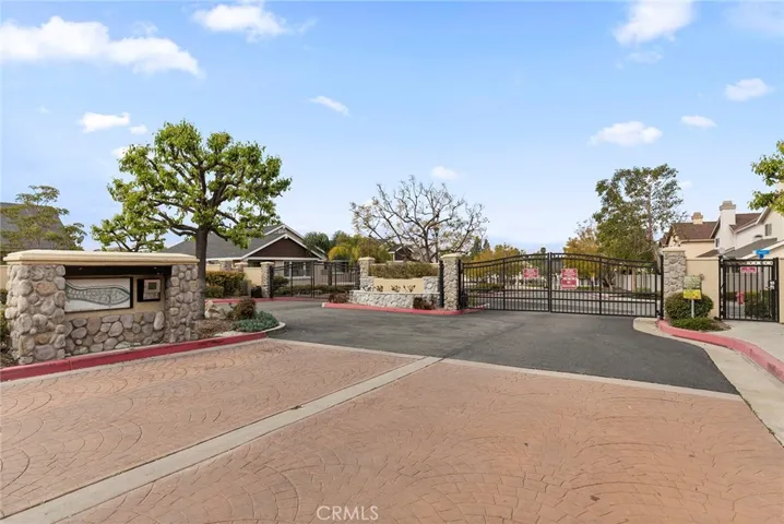 3423 E White Chapel Court E, Orange, California 92869