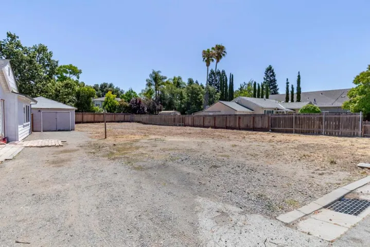 1422 York Avenue, Campbell, California 95008