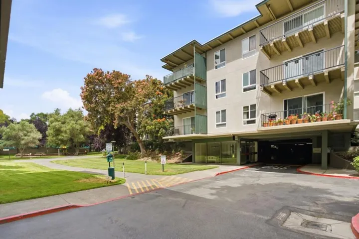 821 N Humboldt Street 301, San Mateo, California 94401