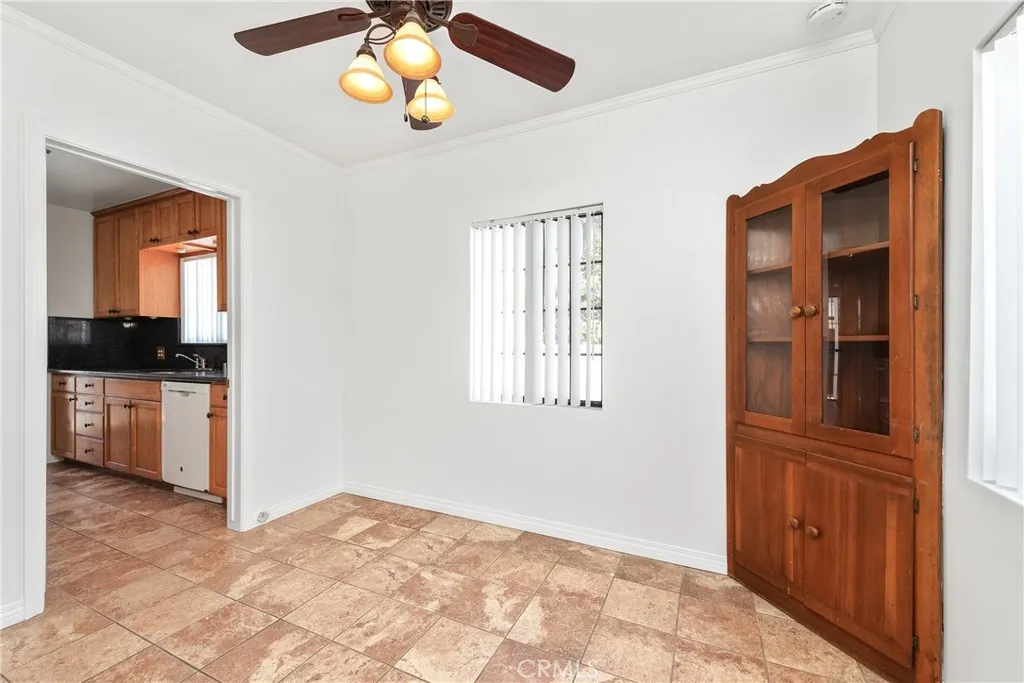 3919 Globe, Culver City, California 90230 — photo 5