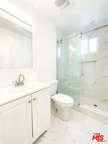 127 S St Andrews Place, Los Angeles, California 90004
