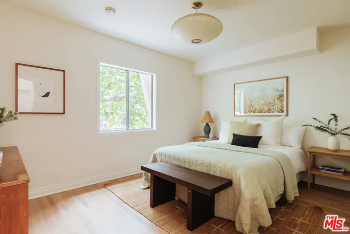 1225 W Avenue 37, Los Angeles, California 90065