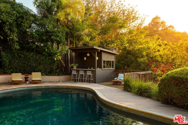 1225 W Avenue 37, Los Angeles, California 90065