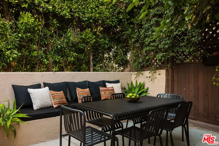 1225 W Avenue 37, Los Angeles, California 90065