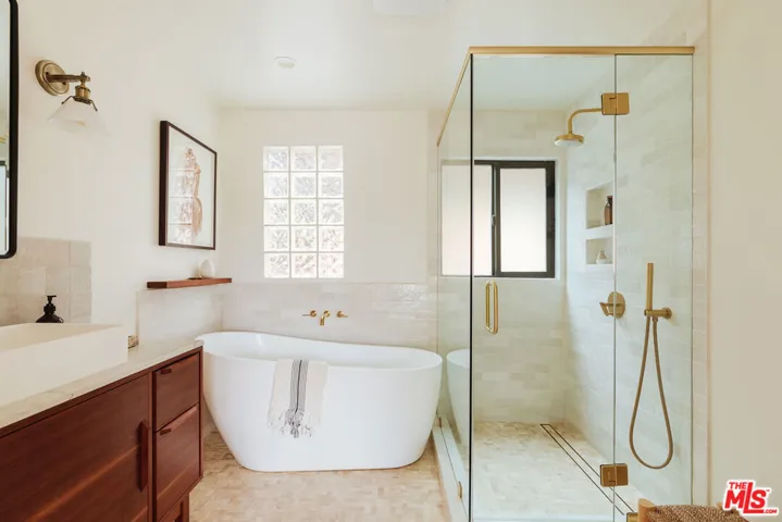 1225 W Avenue 37, Los Angeles, California 90065