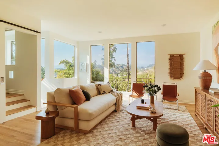 1225 W Avenue 37, Los Angeles, California 90065
