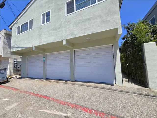 1214 Agate Street D, Redondo Beach, California 90277