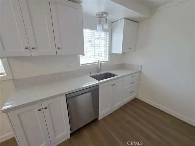 1214 Agate Street D, Redondo Beach, California 90277