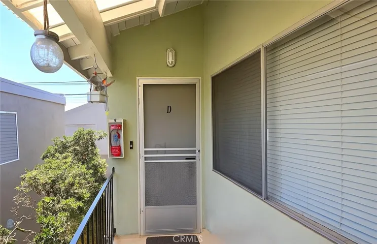 1214 Agate Street D, Redondo Beach, California 90277