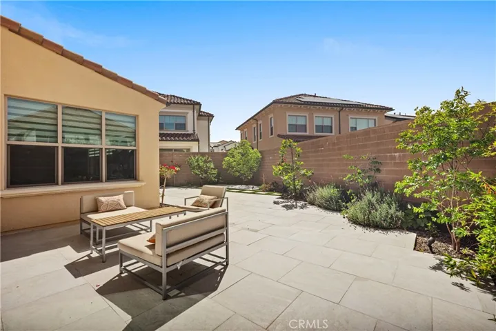142 Sabbia, Irvine, California 92602
