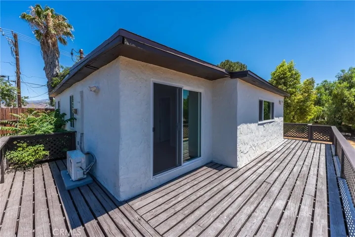 765 W County Line, Calimesa, California 92320