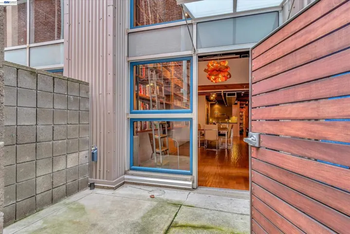 650 Delancey St 103, San Francisco, California 94107