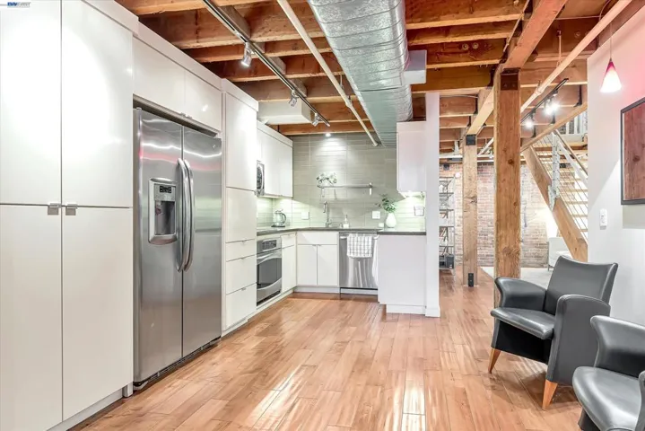 650 Delancey St 103, San Francisco, California 94107
