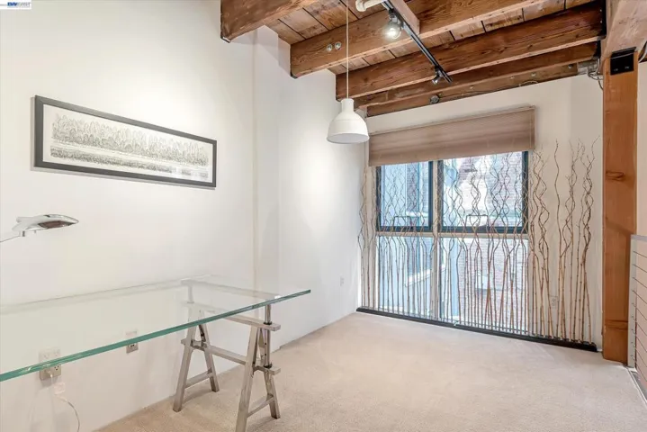 650 Delancey St 103, San Francisco, California 94107