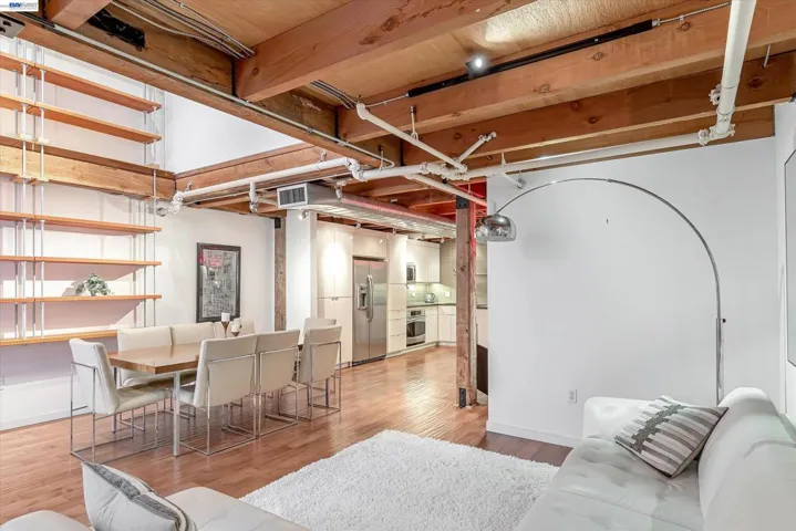 650 Delancey St 103, San Francisco, California 94107