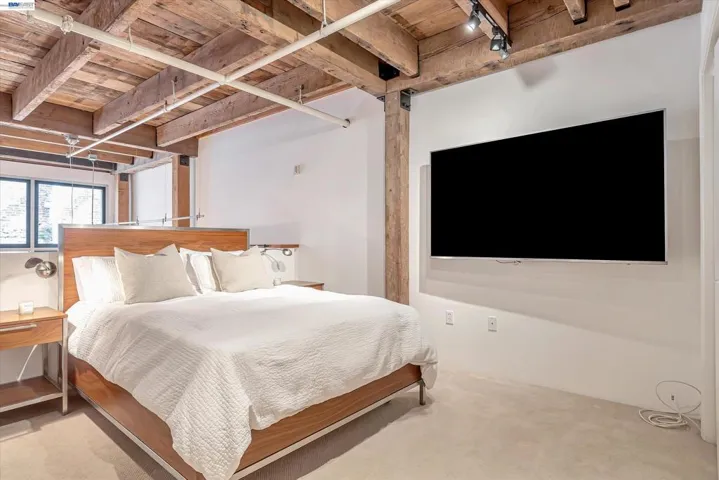 650 Delancey St 103, San Francisco, California 94107