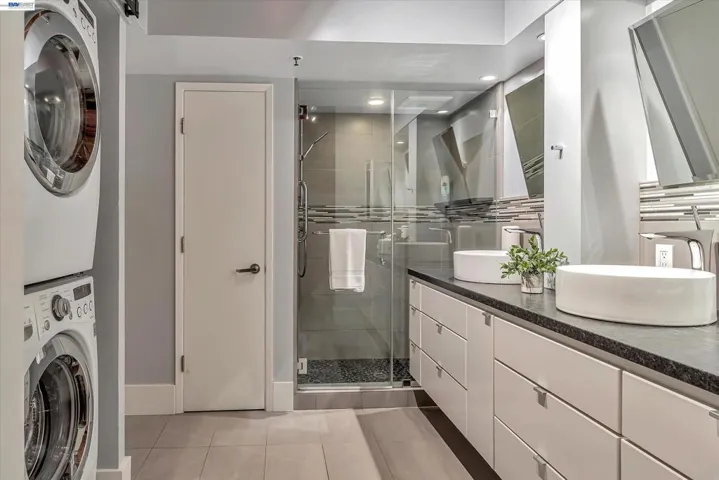 650 Delancey St 103, San Francisco, California 94107