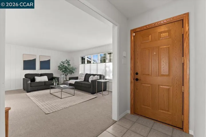 114 Combs Ln, Vallejo, California 94590