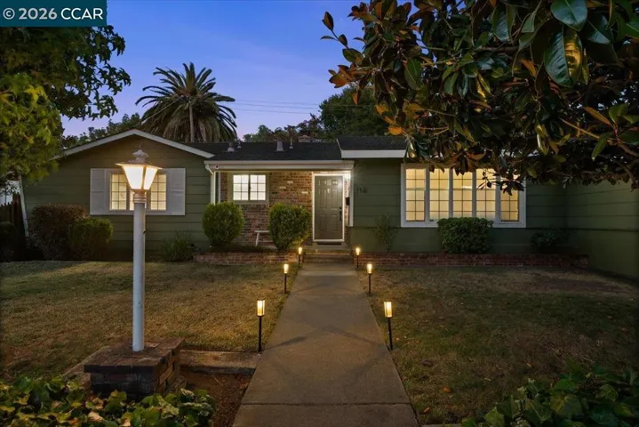114 Combs Ln, Vallejo, California 94590