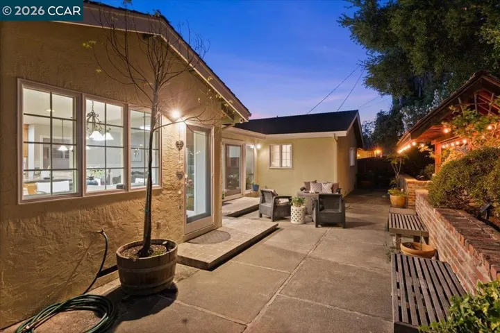 114 Combs Ln, Vallejo, California 94590
