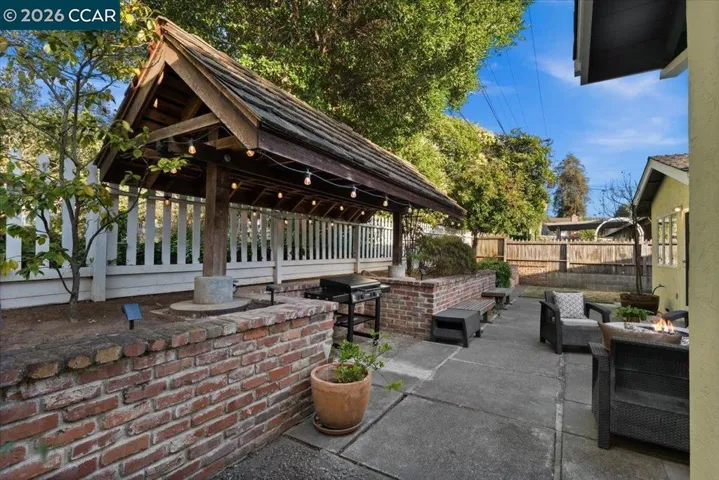 114 Combs Ln, Vallejo, California 94590