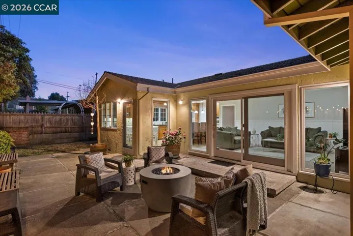 114 Combs Ln, Vallejo, California 94590