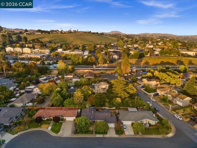 114 Combs Ln, Vallejo, California 94590