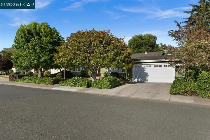 114 Combs Ln, Vallejo, California 94590