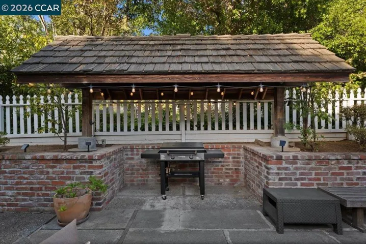 114 Combs Ln, Vallejo, California 94590
