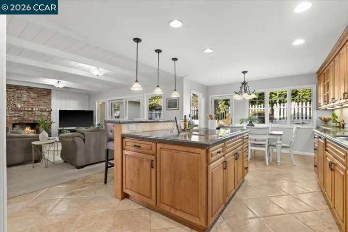 114 Combs Ln, Vallejo, California 94590