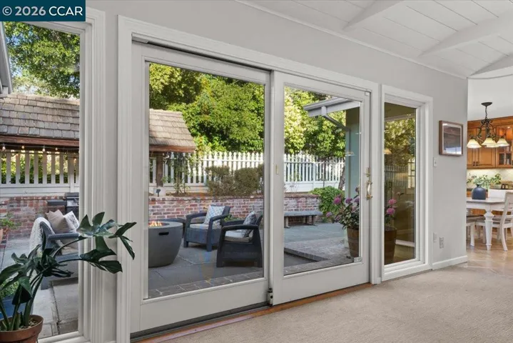 114 Combs Ln, Vallejo, California 94590