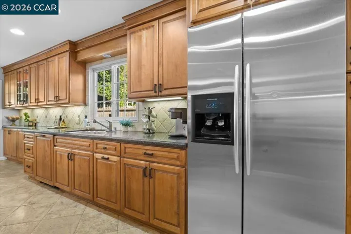 114 Combs Ln, Vallejo, California 94590