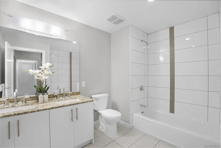 1475 Island 4301, San Diego, California 92101