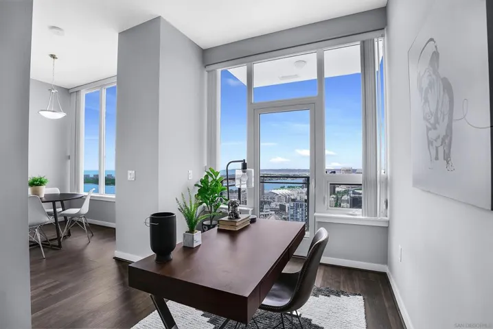 1475 Island 4301, San Diego, California 92101