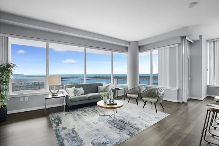 1475 Island 4301, San Diego, California 92101