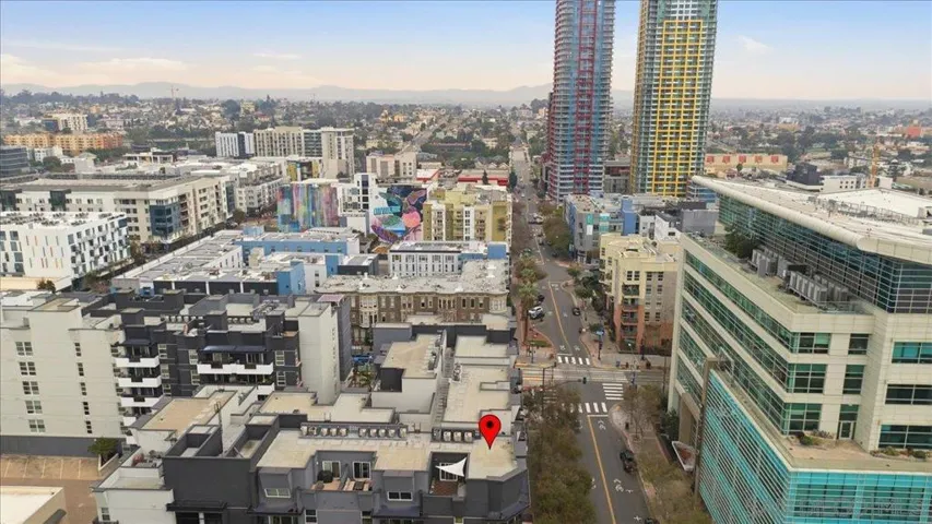 525 11th Avenue 1108, San Diego, California 92101