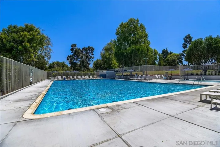 5160 Fino, San Diego, California 92124