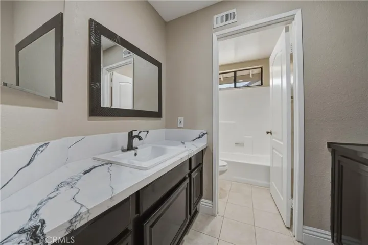 28707 Greenwood, Castaic, California 91384