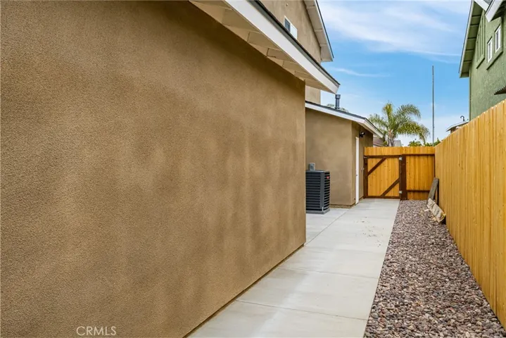 9282 Winterwood Circle, Huntington Beach, California 92646