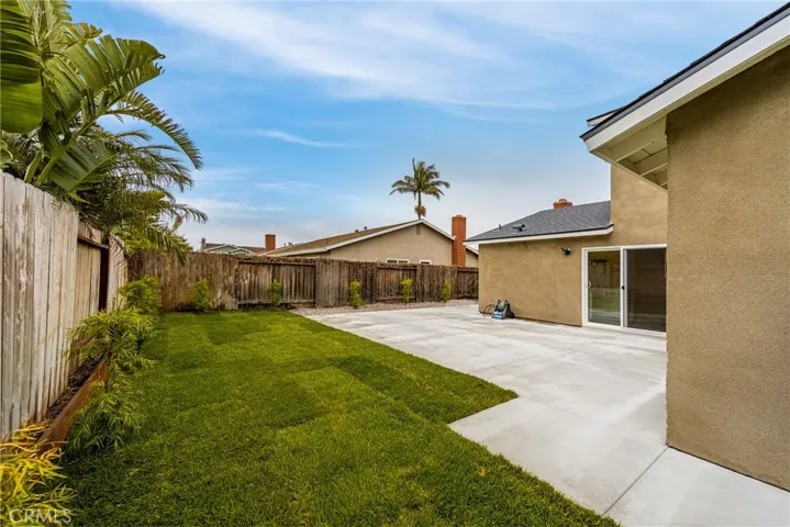 9282 Winterwood Circle, Huntington Beach, California 92646