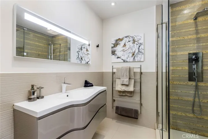 207 Saddlebow Road, Bell Canyon, California 91307
