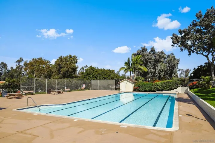 3107 Via Sombra, Carlsbad, California 92010