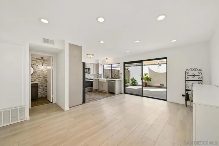 3107 Via Sombra, Carlsbad, California 92010