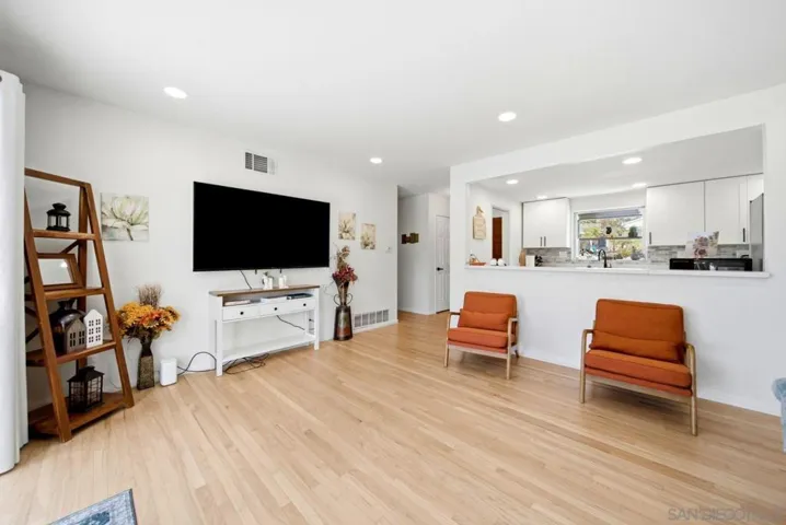 817 Arboleda Rd, El Cajon, California 92021