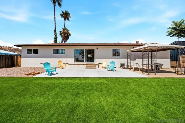 817 Arboleda Rd, El Cajon, California 92021
