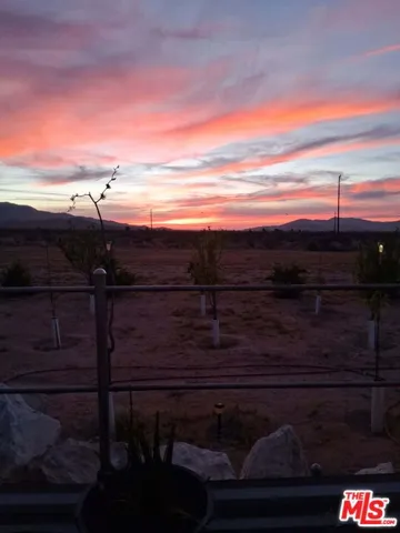 9025 Camp Rock Road, Lucerne Valley, California 92356